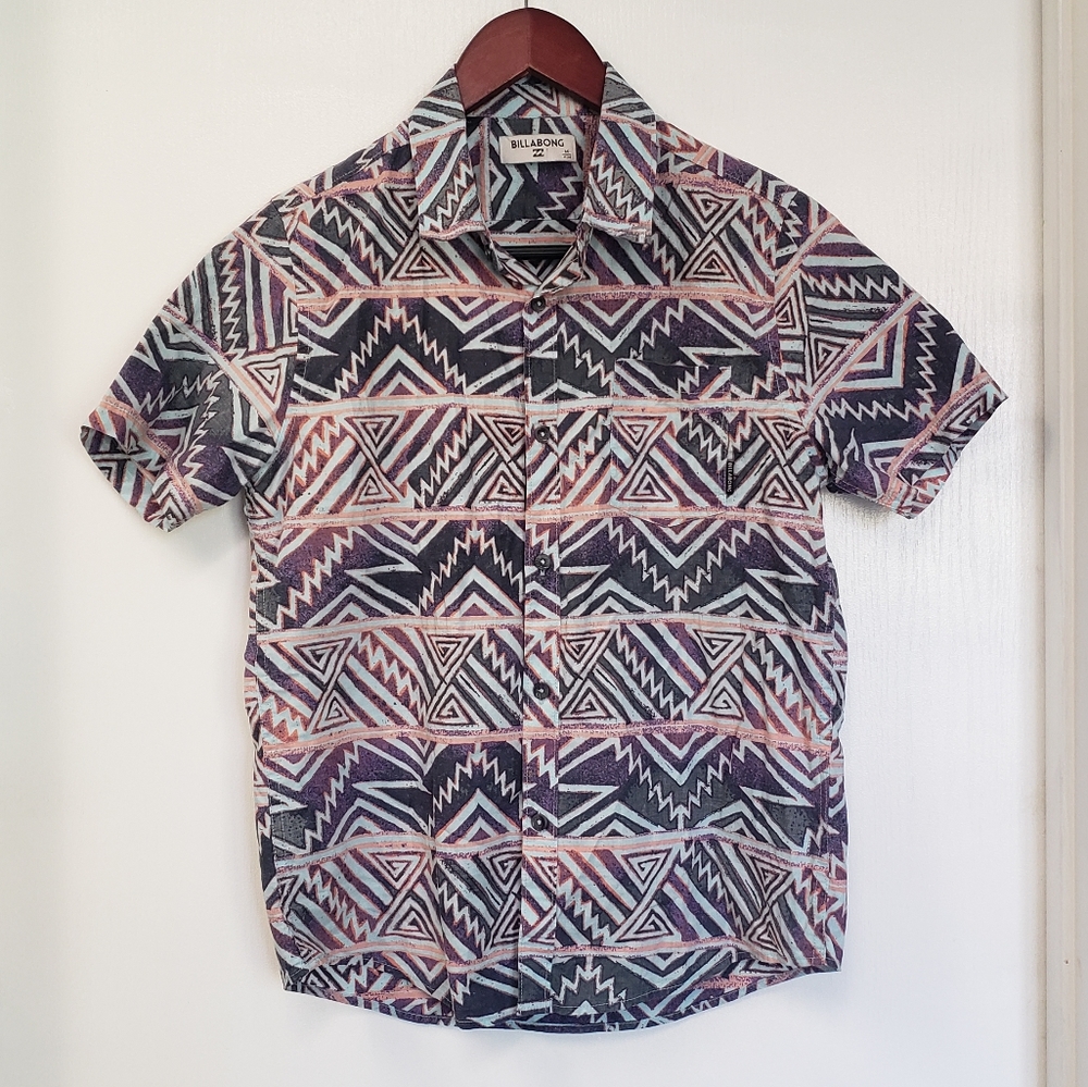 Billabong 90s inspired button-up short sleeve M